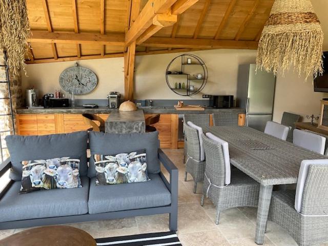 Agreable Chambre D Hote Avec Piscine Et Jacuzzi 泰格拉 外观 照片